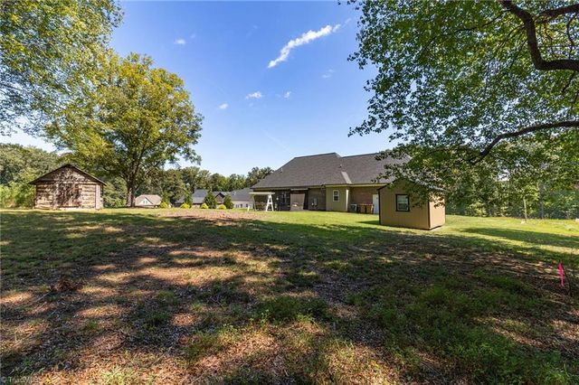 176 Channy Lane, Lexington, NC 27295