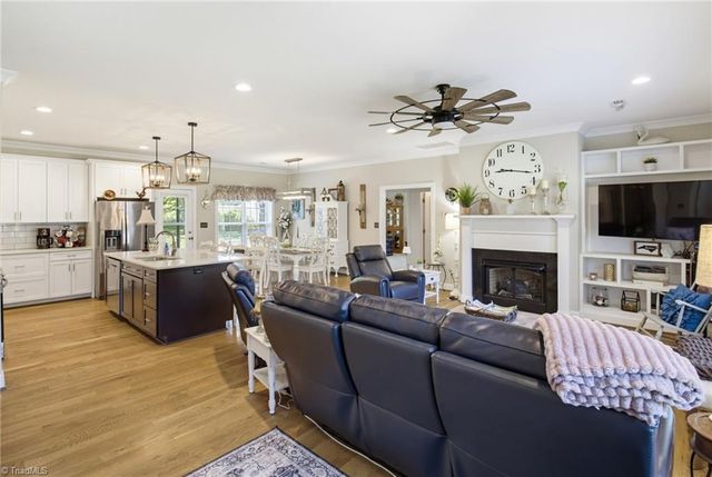 176 Channy Lane, Lexington, NC 27295