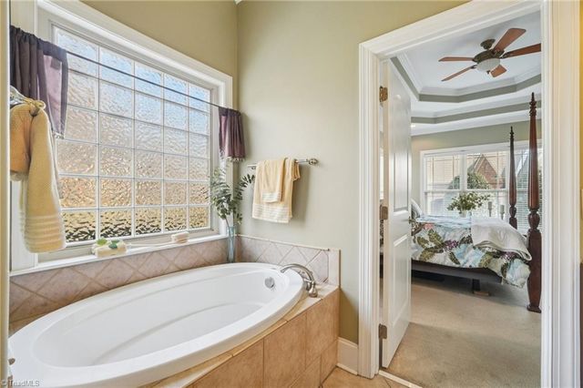 320 Panther Crk Court, Winston-salem, NC 27107