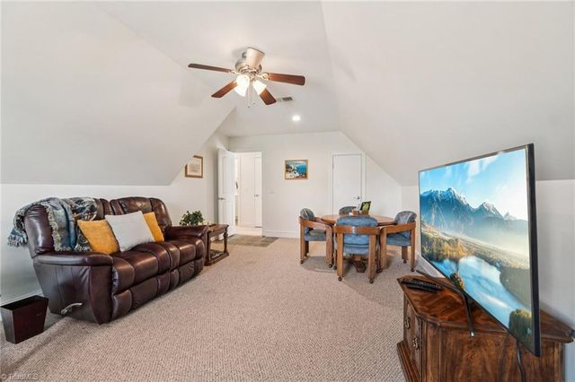 320 Panther Crk Court, Winston-salem, NC 27107