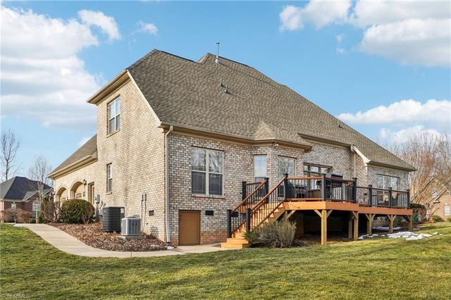 320 Panther Crk Court, Winston-salem, NC 27107