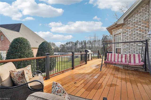 320 Panther Crk Court, Winston-salem, NC 27107