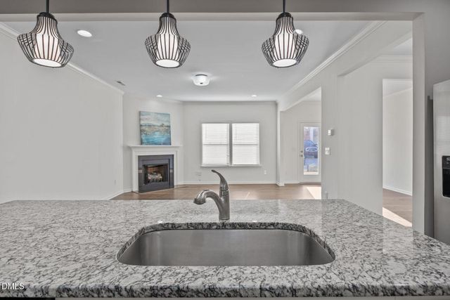 610 Metro Station, Apex, NC 27502