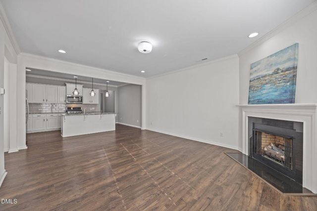 610 Metro Station, Apex, NC 27502