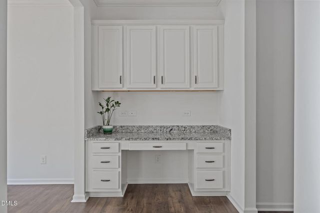 610 Metro Station, Apex, NC 27502