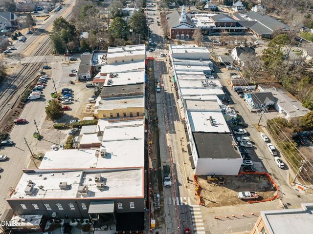 610 Metro Station, Apex, NC 27502