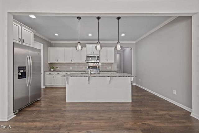 610 Metro Station, Apex, NC 27502