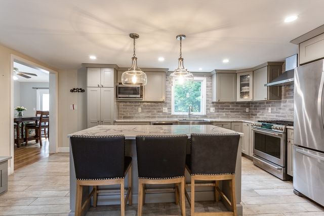 300 South Street East, Raynham, MA 02767