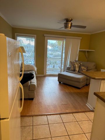 1300 Ocean Boulevard 107, Isle Of Palms, SC 29451