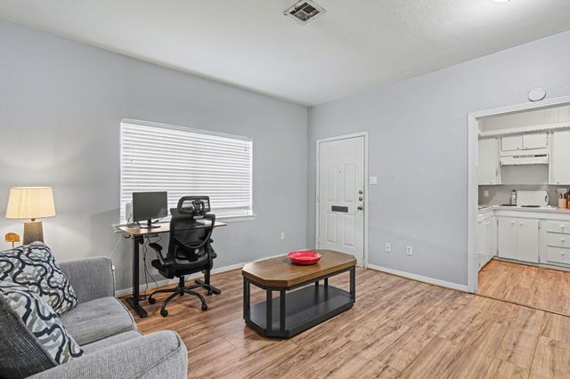 2804 Arlington Street, Houston, TX 77008