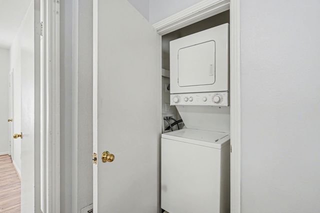 2804 Arlington Street, Houston, TX 77008