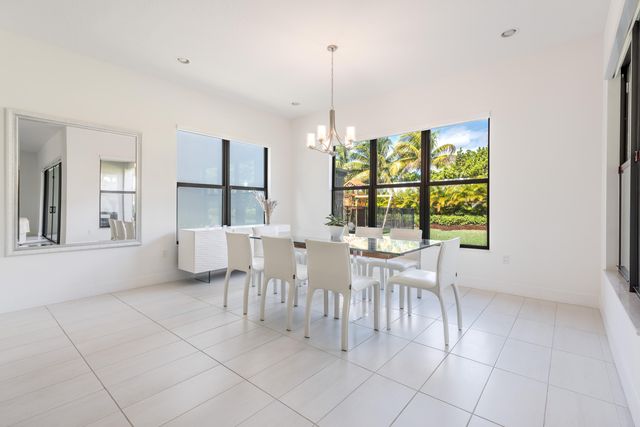 8131 Laurel Falls Drive, Boca Raton, FL 33496