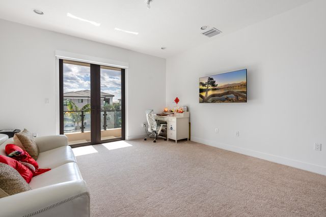 8131 Laurel Falls Drive, Boca Raton, FL 33496