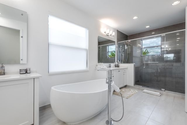 8131 Laurel Falls Drive, Boca Raton, FL 33496