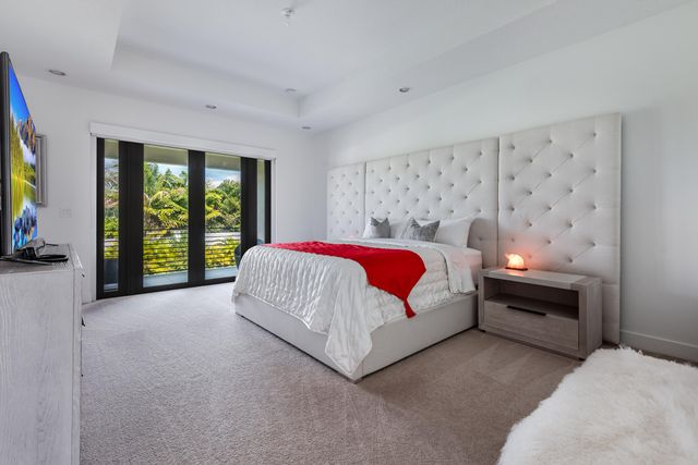 8131 Laurel Falls Drive, Boca Raton, FL 33496