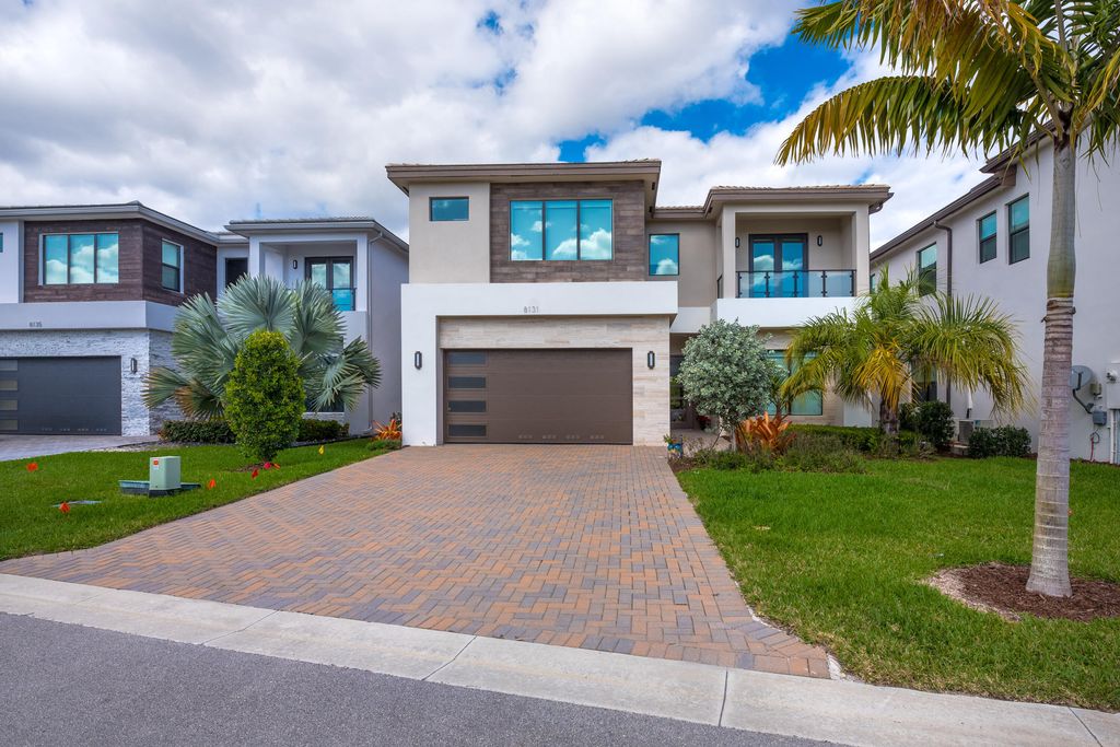 8131 Laurel Falls Drive, Boca Raton, FL 33496