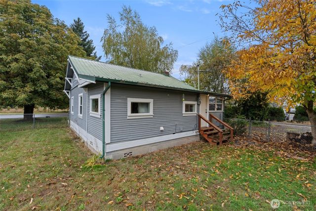 212 W 6th Street, Centralia, WA 98531