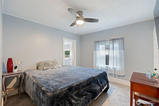 212 W 6th Street, Centralia, WA 98531
