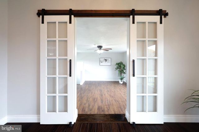 11 HEMLOCK DR, Port Matilda, PA 16870