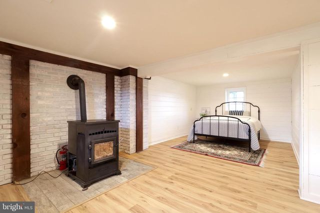 11 HEMLOCK DR, Port Matilda, PA 16870