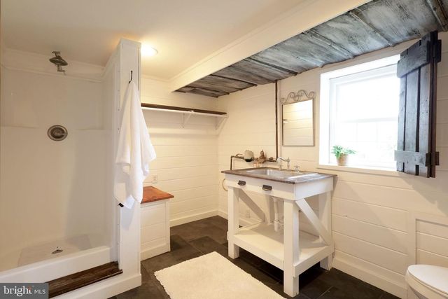 11 HEMLOCK DR, Port Matilda, PA 16870