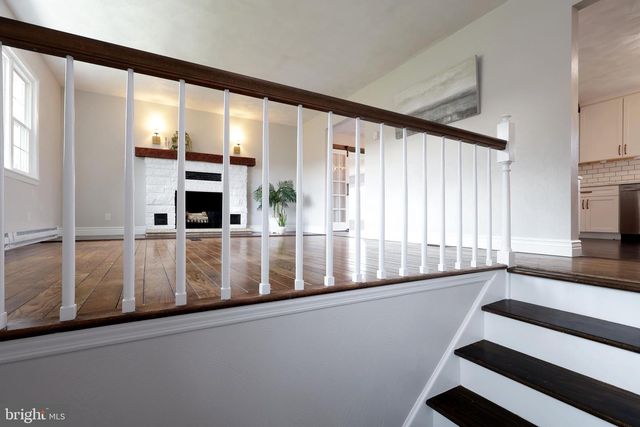 11 HEMLOCK DR, Port Matilda, PA 16870