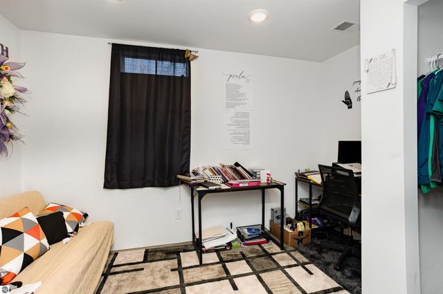 330 W Broomfield Road, Mt Pleasant, MI 48858