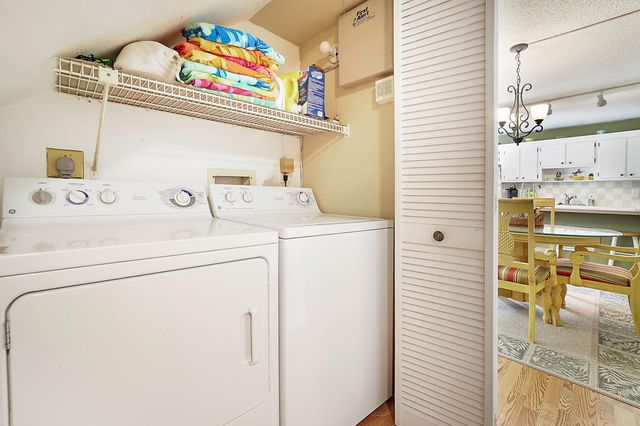 825 Center Street 11c, Jupiter, FL 33458