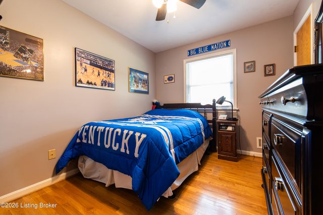 2602 Alps Rd, Louisville, KY 40216