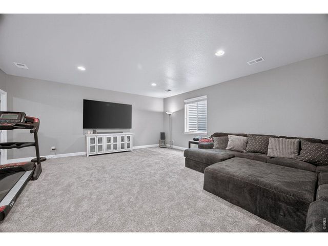 1525 Mount Meeker Ave, Berthoud, CO 80513