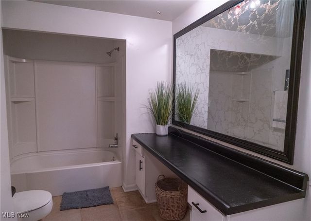 1415 Shaffer Drive, Lorain, OH 44053