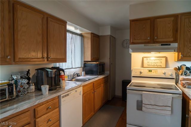 1415 Shaffer Drive, Lorain, OH 44053