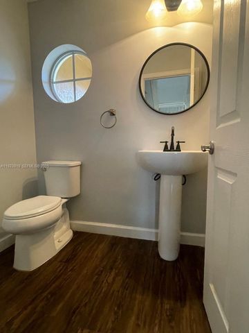 6132 Southard St, West Palm Beach, FL 33411