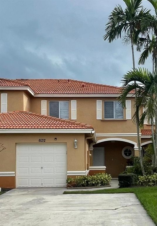 6132 Southard St, West Palm Beach, FL 33411