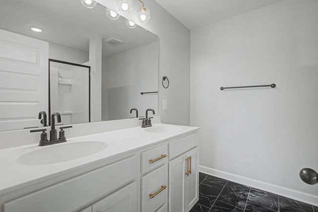 486 Bishop Blvd, Gallatin, TN 37066
