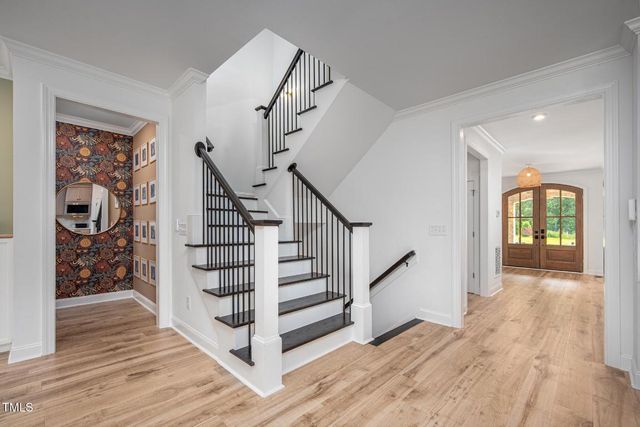 386 Monteith Drive, Chapel Hill, NC 27516