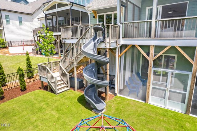 386 Monteith Drive, Chapel Hill, NC 27516