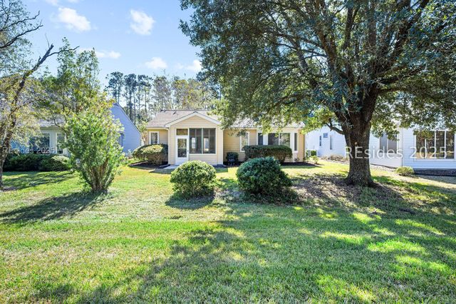 23 Devant Dr E, Bluffton, SC 29909