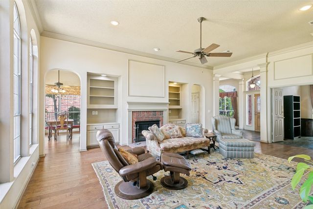 625 Palm Desert Drive, Garland, TX 75044