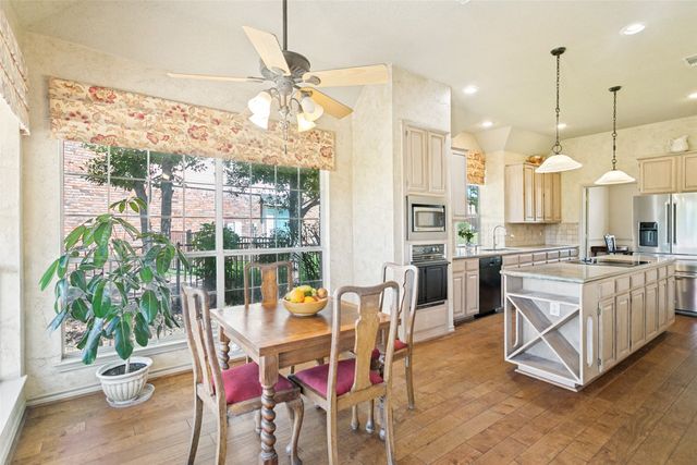 625 Palm Desert Drive, Garland, TX 75044