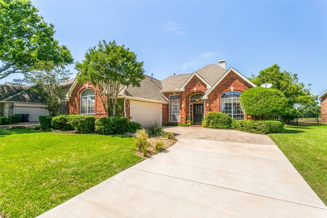 625 Palm Desert Drive, Garland, TX 75044
