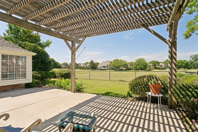 625 Palm Desert Drive, Garland, TX 75044