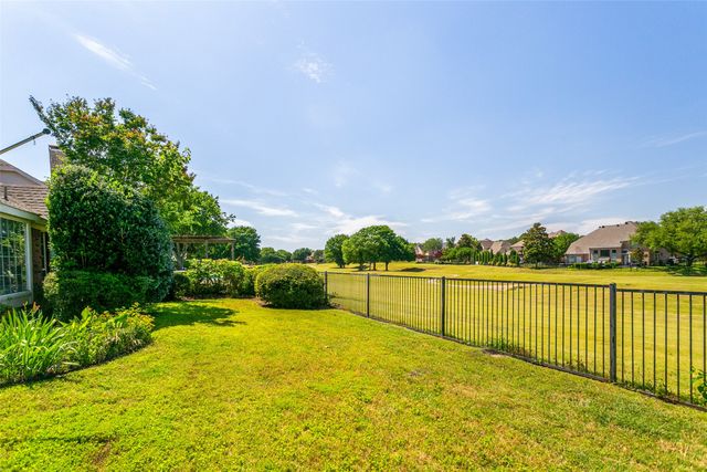 625 Palm Desert Drive, Garland, TX 75044
