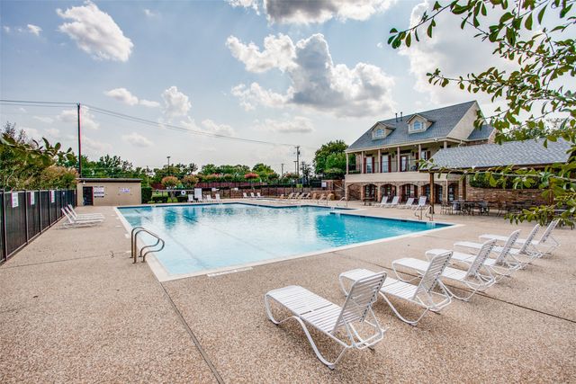 625 Palm Desert Drive, Garland, TX 75044