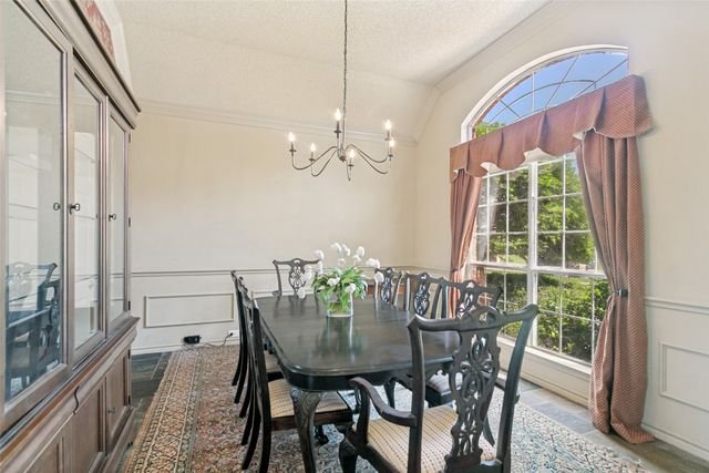 625 Palm Desert Drive, Garland, TX 75044