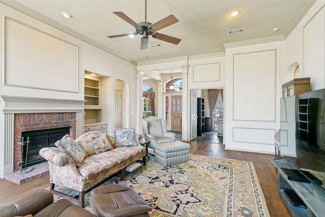 625 Palm Desert Drive, Garland, TX 75044