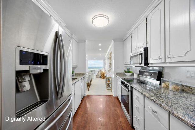 320 Vallejo Drive 30, Millbrae, CA 94030