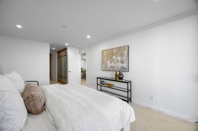 320 Vallejo Drive 30, Millbrae, CA 94030