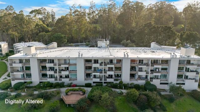 320 Vallejo Drive 30, Millbrae, CA 94030