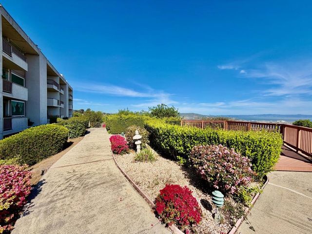320 Vallejo Drive 30, Millbrae, CA 94030